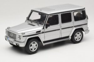 Mercedes G500 W463 LWB Edizione Concessionario Argento AUTOart 1:18 B66962142 Pressofusione