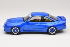 Opel Manta B Blu Metallizzato MCG 1:18 MCG18258 Pressofusione — immagine 3 di 6