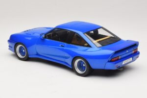 Opel Manta B Blu Metallizzato MCG 1:18 MCG18258 Pressofusione — immagine 5 di 6
