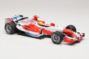 Panasonic Toyota Racing TF106 #12 R. Schumacher 2006 Minichamps 1:18 AM59557K Pressofusione — immagine 4 di 7