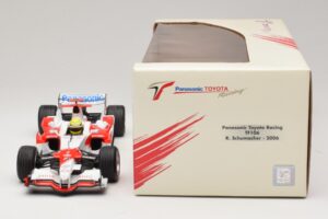 Panasonic Toyota Racing TF106 #12 R. Schumacher 2006 Minichamps 1:18 AM59557K Pressofusione — immagine 6 di 7