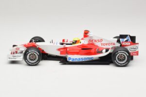 Panasonic Toyota Racing TF106 #12 R. Schumacher Presentation 2006 Minichamps 1:18 AM59553G Pressofusione — immagine 3 di 6