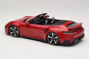 Porsche 911 992 Turbo S Cabriolet Rosso Scuro Minichamps 1:18 PORSCHE007 Pressofusione — immagine 5 di 6