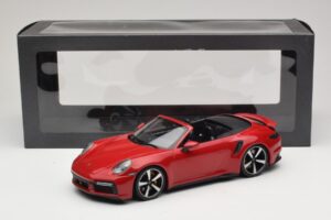 Porsche 911 992 Turbo S Cabriolet Rosso Scuro Minichamps 1:18 PORSCHE007 Pressofusione — immagine 6 di 6