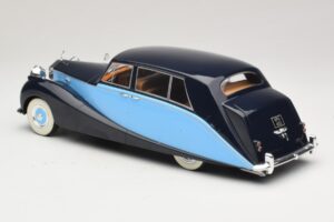Rolls-Royce Silver Wraith Empress by Hooper Nero & Blu Scuro MCG 1:18 MCG18051 Pressofusione — immagine 5 di 6