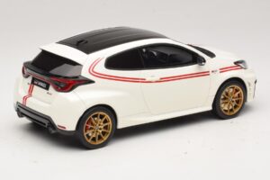 Toyota GR Yaris TGR Italy Edizione Limitata Pure White Otto 1:18 OT1183 Resina — immagine 2 di 6
