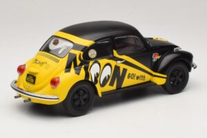 Volkswagen Beetle 1303 Go with Moon Solido 1:18 S1800519 Pressofusione — immagine 3 di 8