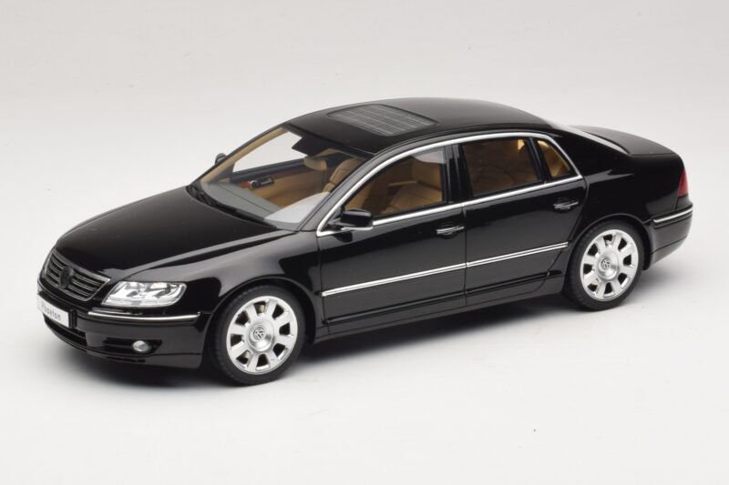 Volkswagen Phaeton 3D 6.0 W12 Nero Otto 1:18 Volkswagen Phaeton 3D 6.0 W12 Nero Otto 1:18 OT1266 Resina