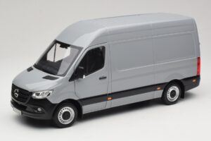 Mercedes Sprinter Grigio Norev 1:18 183042 Pressofusione