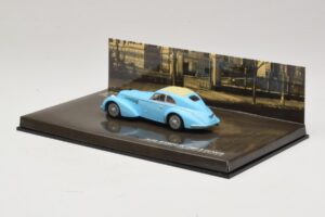 Alfa Romeo 8C 2900B Lungo Azzurro Minichamps 1:43 436120420 Pressofusione — immagine 3 di 5