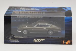 Aston Martin DBS On Her Majesty's Secret Service Minichamps 1:43 436137600 Pressofusione — immagine 5 di 5