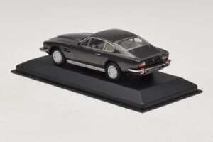 Aston Martin DBS On Her Majesty's Secret Service Scatola Di Ricambio Minichamps 1:43 436137600-R1 Pressofusione — immagine 3 di 4
