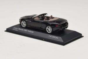 Aston Martin DBS Volante Nero Metallizzato Minichamps 1:43 400137930 Pressofusione — immagine 3 di 4
