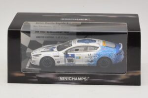 Aston Martin Rapide S #100 Bez / Schubauer 24 Hours of Nurburgring 2013 Minichamps 1:43 437131300 Pressofusione — immagine 5 di 5