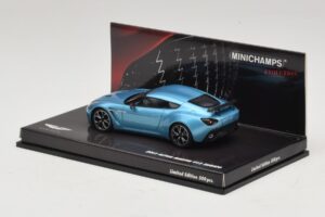 Aston Martin V12 Zagato Alba Blue Minichamps 1:43 437137222 Pressofusione — immagine 3 di 5