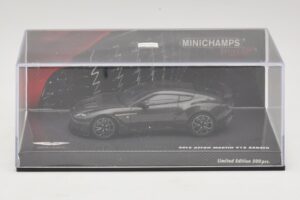 Aston Martin V12 Zagato Scintilla Silver Minichamps 1:43 437137221 Pressofusione — immagine 4 di 5