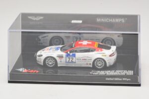 Aston Martin V8 Vantage #72 24 Hours of Nurburgring 2009 Minichamps 1:43 437091372 Pressofusione — immagine 4 di 5