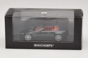 Aston Martin V8 Vantage Roadster Nero Metallizzato Minichamps 1:43 400137431 Pressofusione — immagine 4 di 4
