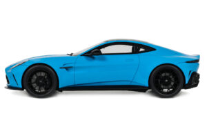 Aston Martin Vantage Elwood Blue GT Spirit 1:18 GT1008 Resina — immagine 3 di 5