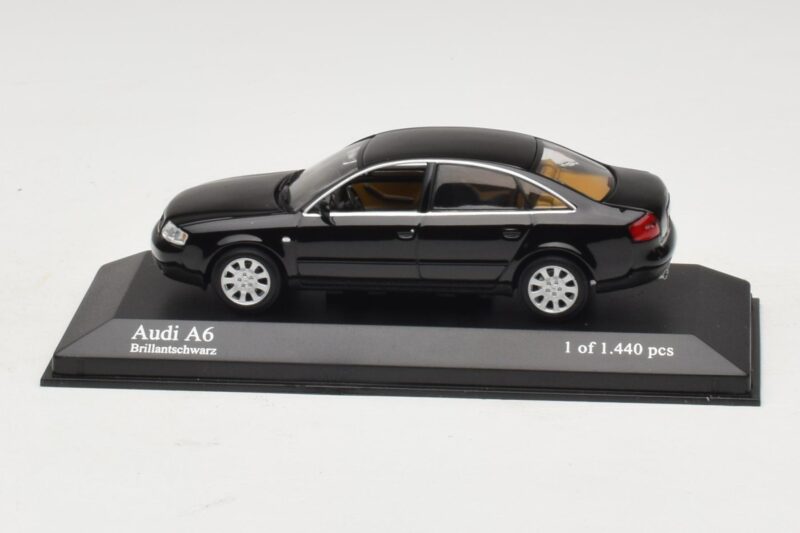 Audi A6 C5 Nero Minichamps 1:43 430010200 Pressofusione