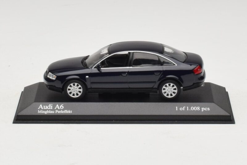 Audi A6 C5 Blu Metallizzato Minichamps 1:43 Audi A6 C5 Blu Metallizzato Minichamps 1:43 430010201 Pressofusione