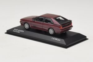 Audi Quattro Marrone Metallizzato Minichamps 1:43 430019429 Pressofusione — immagine 3 di 4