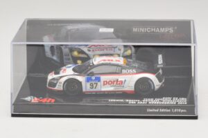 Audi R8 LMS GT3 #97 Phoenix Racing 24 Hours of Nurburgring 2010 Minichamps 1:43 437101997 Pressofusione — immagine 4 di 5