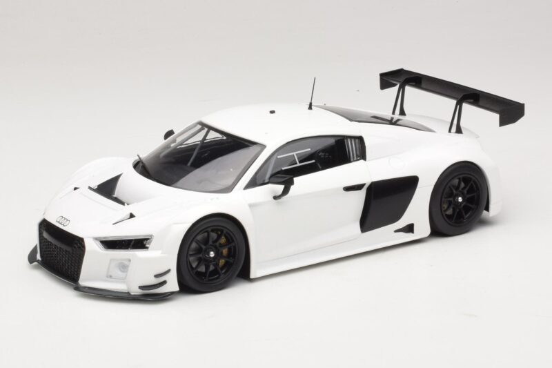 Audi R8 LMS Ultra Bianco 2015 Minichamps 1:18 153151100 Pressofusione