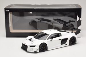 Audi R8 LMS Ultra Bianco 2015 Minichamps 1:18 153151100 Pressofusione — immagine 6 di 6