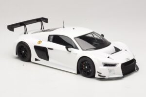 Audi R8 LMS Ultra Bianco 2015 Minichamps 1:18 153151100 Pressofusione — immagine 4 di 6