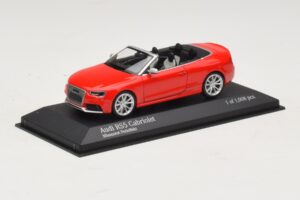Audi RS5 B8 Cabriolet Rosso Minichamps 1:43 410011230 Pressofusione — immagine 2 di 4