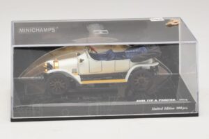 Audi Typ A Phaeton Bianco Blu Minichamps 1:43 437019032 Pressofusione — immagine 4 di 5