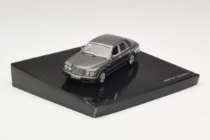 Bentley Arnage T Cypress Grey Minichamps 1:43 BL386 Pressofusione — immagine 2 di 4