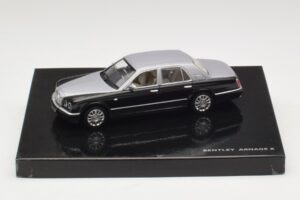 Bentley Arnage R Argento Minichamps 1:43 Bentley Arnage R Argento Minichamps 1:43 BL387 Pressofusione