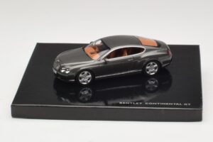 Bentley Continental GT Cypress Green Minichamps 1:43 BL312 Pressofusione
