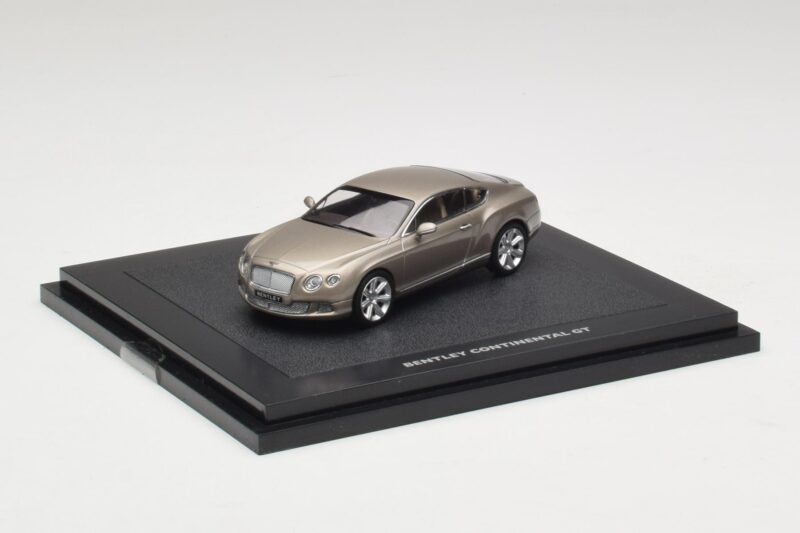 Bentley Continental GT Light Bronze Metallic Minichamps 1:43 Bentley Continental GT Light Bronze Metallic Minichamps 1:43 BL834 Pressofusione