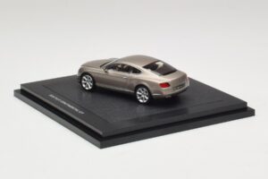 Bentley Continental GT Light Bronze Metallic Minichamps 1:43 BL834 Pressofusione — immagine 2 di 4