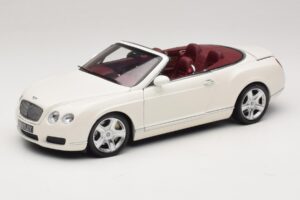 Bentley Continental GTC Bianco Scatola Di Ricambio Minichamps 1:18 100139032-R1 Pressofusione