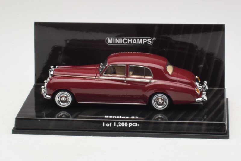 Bentley S2 Standard Saloon Rosso Minichamps 1:43 Bentley S2 Standard Saloon Rosso Minichamps 1:43 436139951-O1 Pressofusione
