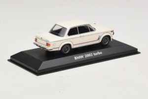 BMW 2002 Turbo Bianco Maxichamps 1:43 940022201 Pressofusione — immagine 2 di 4