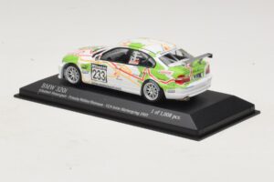 BMW 320i E46 #233 A. Priaulx / J. Muller Schubert Motorsport VLN Nurburgring 2005 Minichamps 1:43 400052433 Pressofusione — immagine 3 di 4