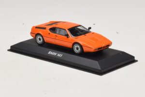 BMW M1 Arancione Maxichamps 1:43 940025020 Pressofusione — immagine 3 di 4
