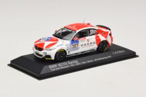 BMW M235i Bong Motorsport #307 Nett / Akata 24 Hours of Nurburgring 2015 Minichamps 1:43 437152507 Pressofusione — immagine 2 di 4