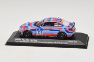 BMW M235i Team BMW Motorsport #235 Bovigdon 24 Hours of Nurburgring 2014 Minichamps 1:43 437142435 Pressofusione