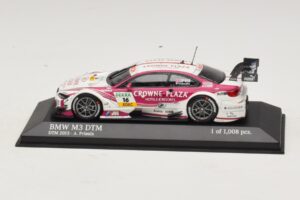 BMW M3 E92 DTM #16 A. Priaulx BMW Team RMG DTM 2013 Minichamps 1:43 410132216 Pressofusione