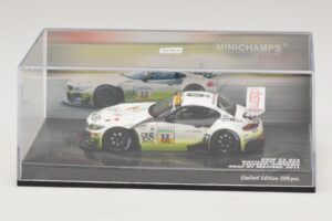 BMW Z4 GT3 Westcoast Racing #52 F. Lestrup ADAC GT Masters 2011 Minichamps 1:43 437112952 Pressofusione — immagine 4 di 5