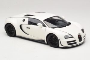 Bugatti Veyron Super Sport Bianco Minichamps 1:18 100110844 Pressofusione — immagine 6 di 8