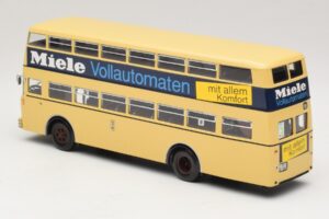 Bussing D2U Heckturen Miele Minichamps 1:43 439071086 Pressofusione — immagine 5 di 6