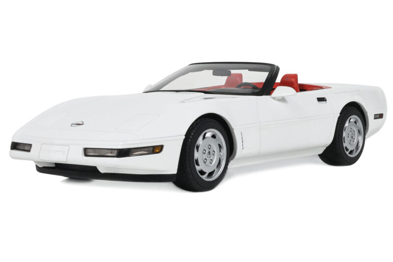 Chevrolet Corvette C4 Cabriolet Arctic White GT Spirit 1:18 Chevrolet Corvette C4 Cabriolet Arctic White GT Spirit 1:18 GT580 Resina