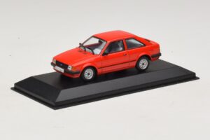 Ford Escort Mk3 3 Porte Rosso Minichamps 1:43 400085000 Pressofusione — immagine 2 di 4